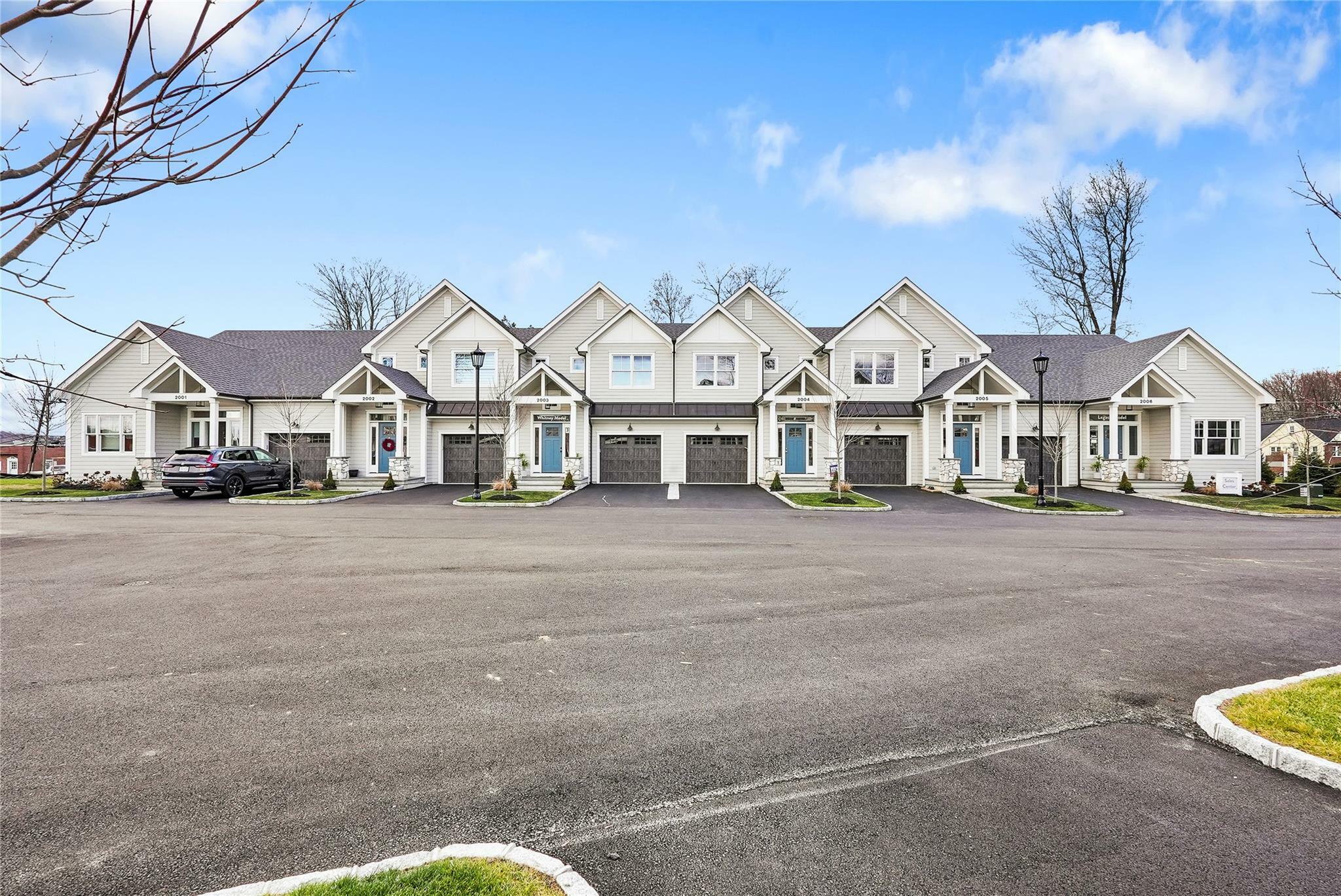 2040 Crompond Road 13  Yorktown Heights NY 10598 photo