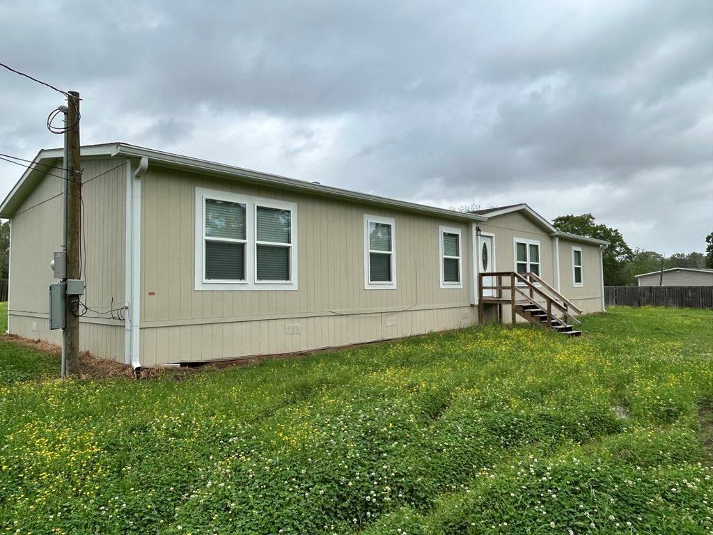 Property Photo: 227 Grace Street TX 75901