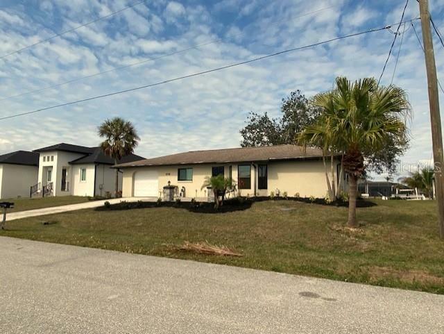 Property Photo:  18938 Ayrshire Circle  FL 33948 