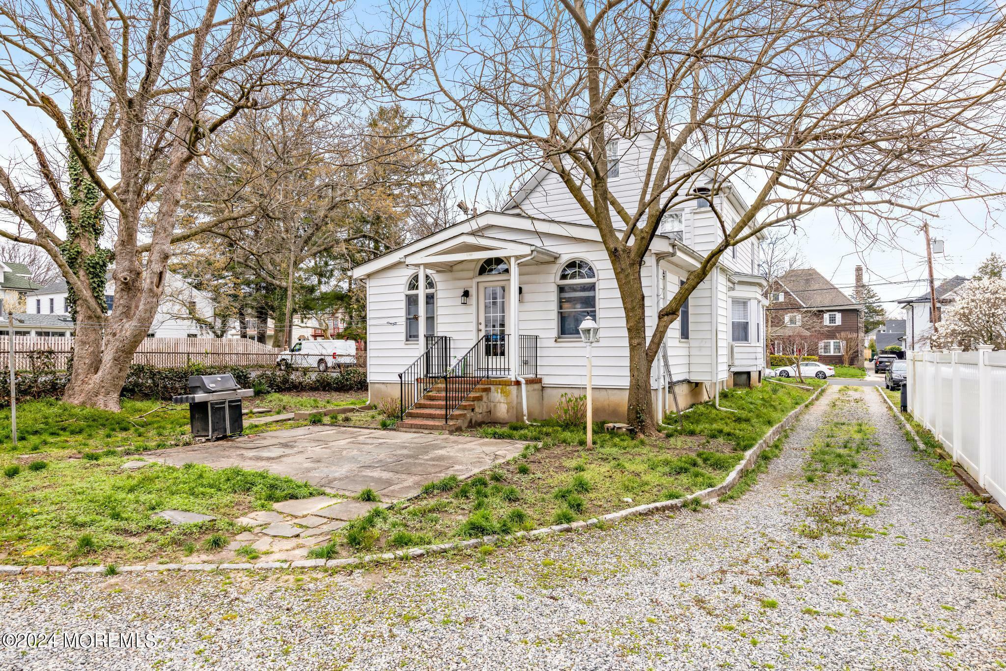 Property Photo:  176 Hudson Avenue  NJ 07701 