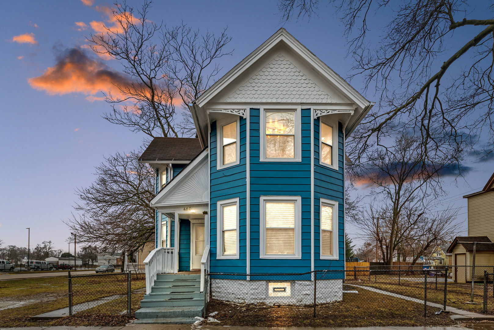 Property Photo: 480 E Birch Street IL 60901