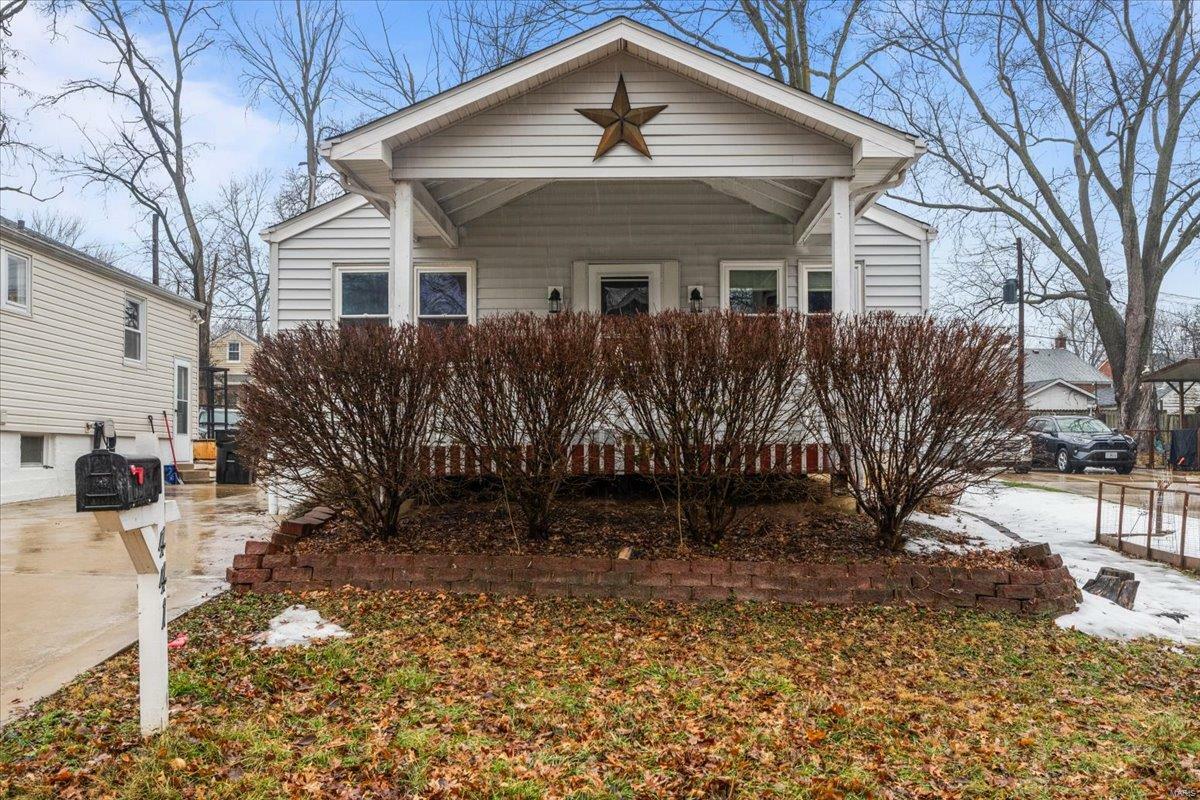 Property Photo:  441 Erber Drive  MO 63122 