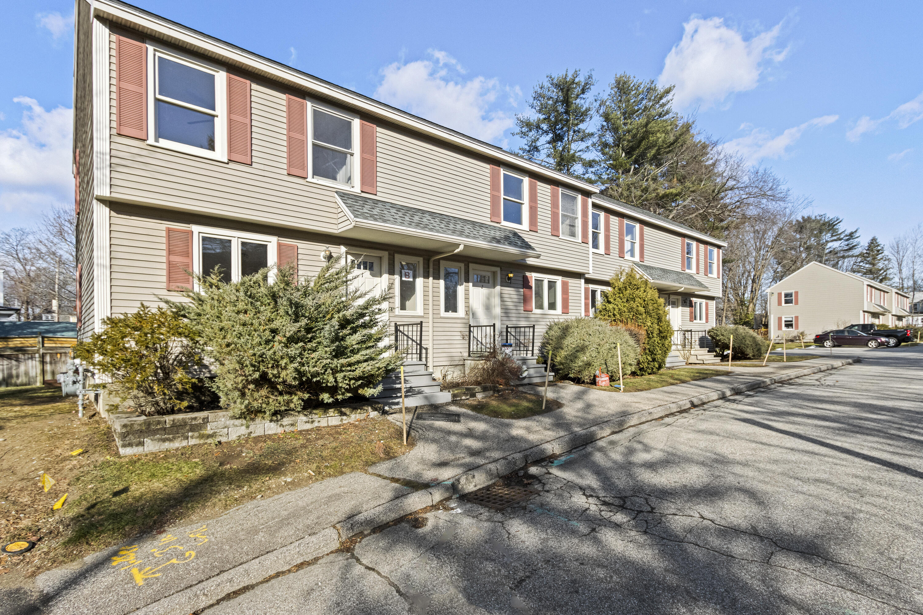 Property Photo: 162 Beach Street 10 ME 04072
