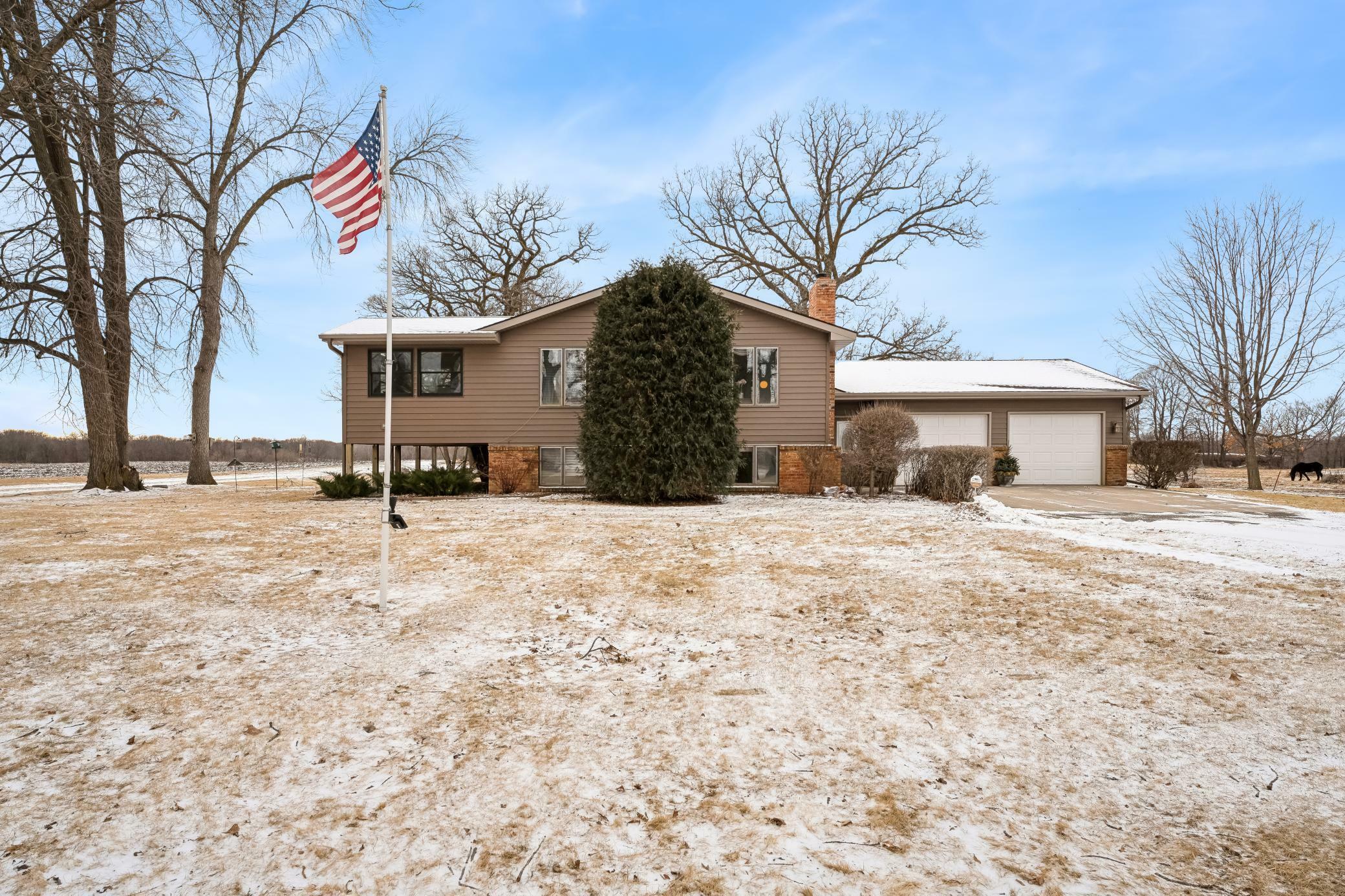 Property Photo:  2387 Calder Avenue SE  MN 55313 