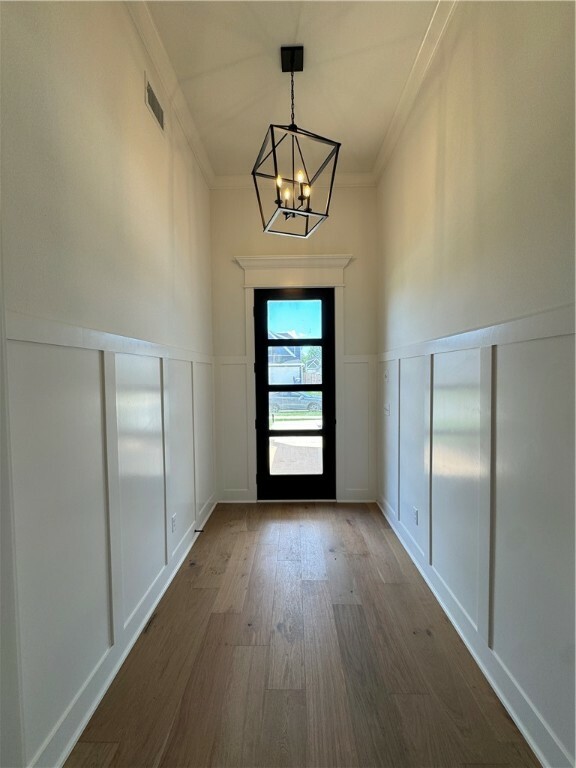 Property Photo: 2714 Eris Avenue AR 72745