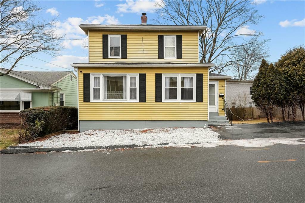 Property Photo:  21 Brinkley Street  RI 02909 