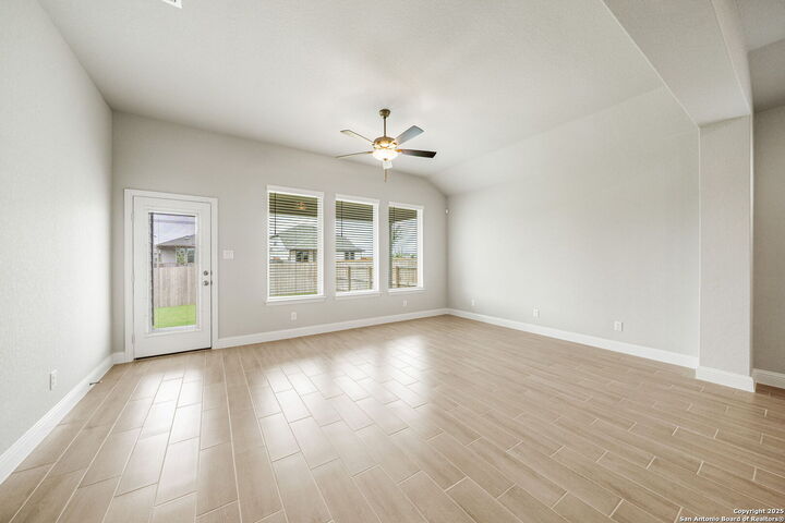 Property Photo: 6739 Velma Path TX 78253