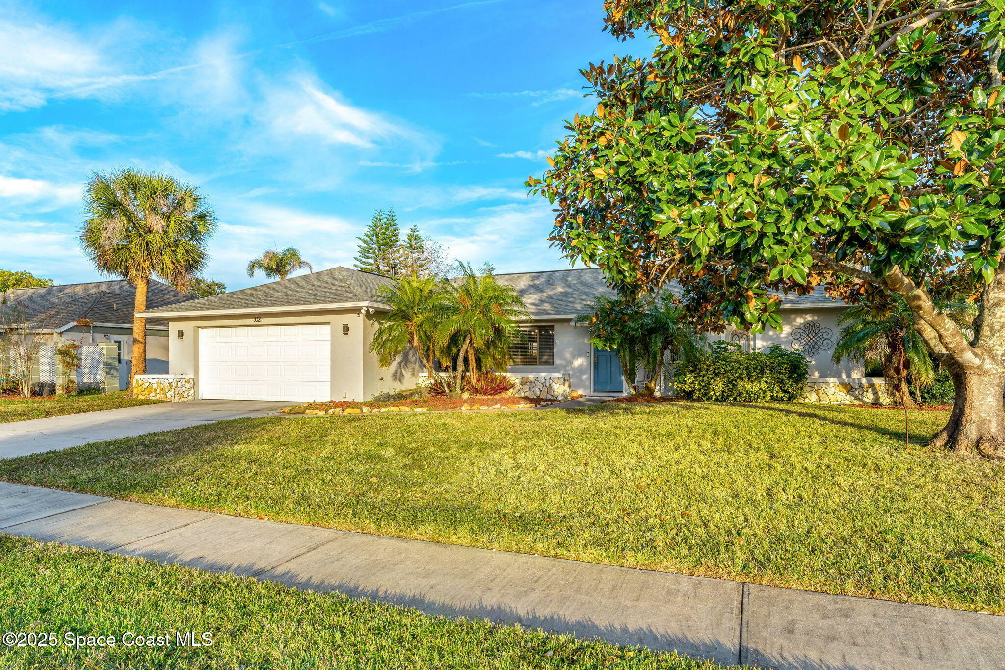 Property Photo:  3021 Saint Helens Way  FL 32935 