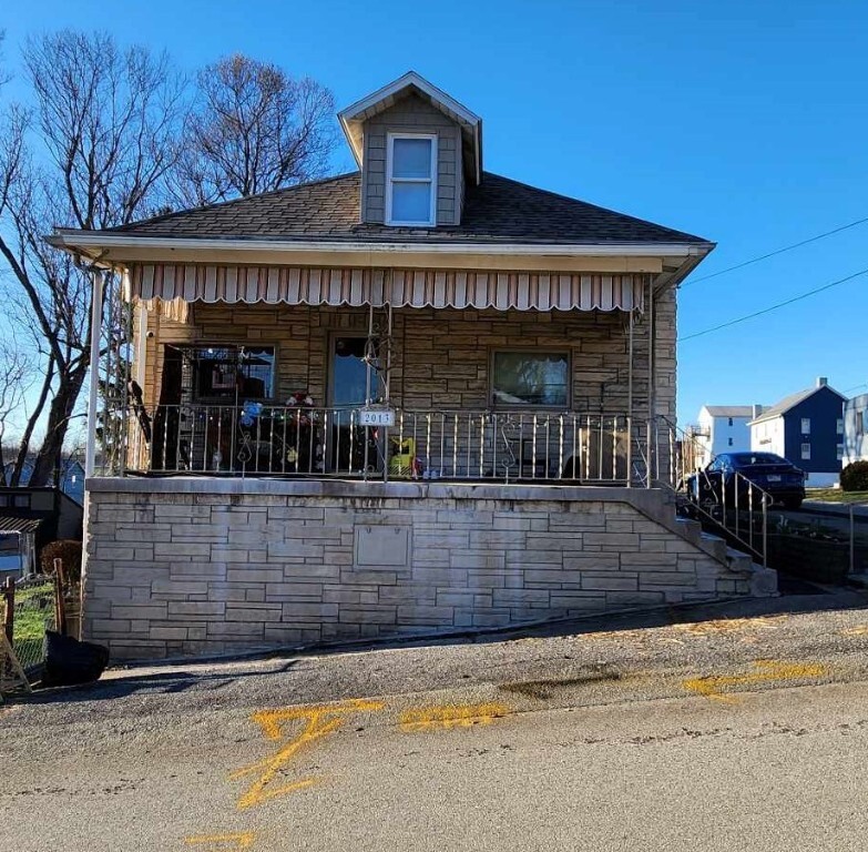 Property Photo: 2013 East St PA 15420