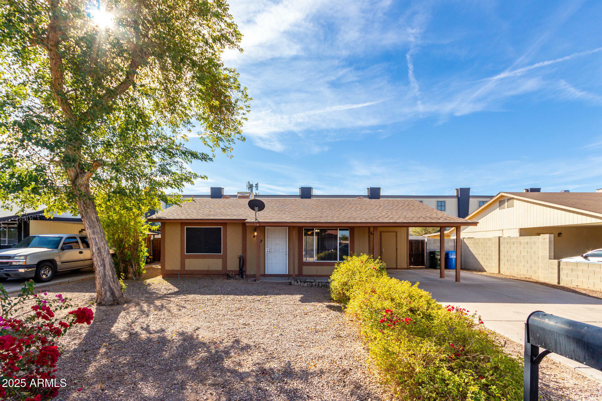 Property Photo:  4707 E Pollack Lane  AZ 85042 