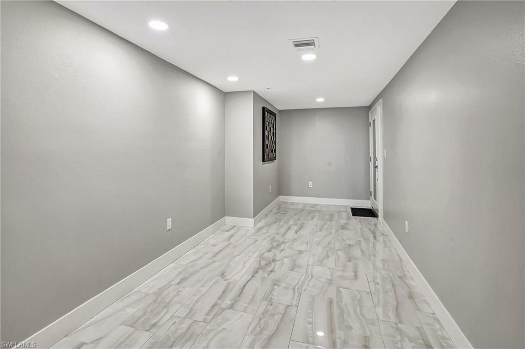 Property Photo: 1900 Virginia Ave 103 FL 33901