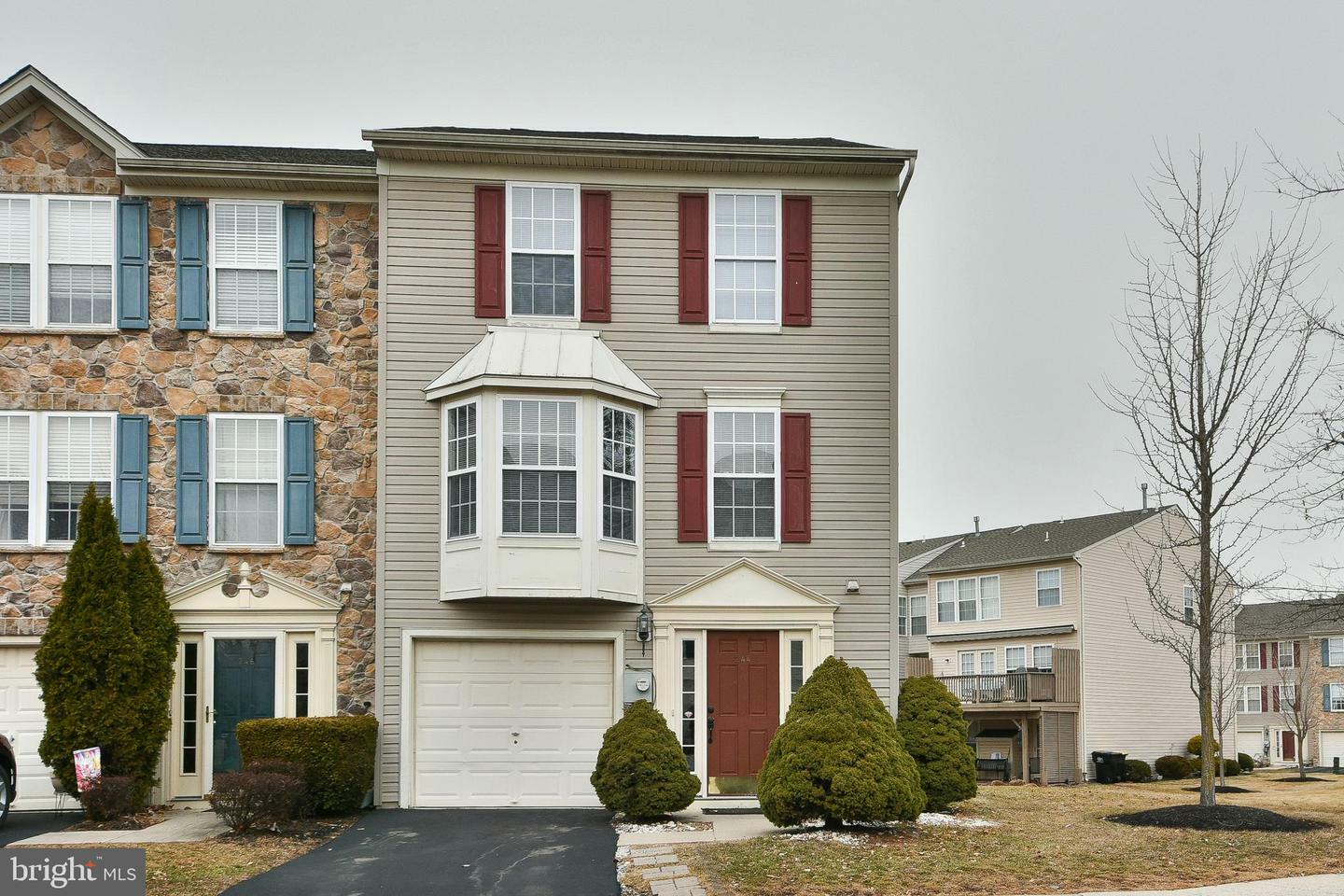 Property Photo:  244 Windsor Court  PA 18951 