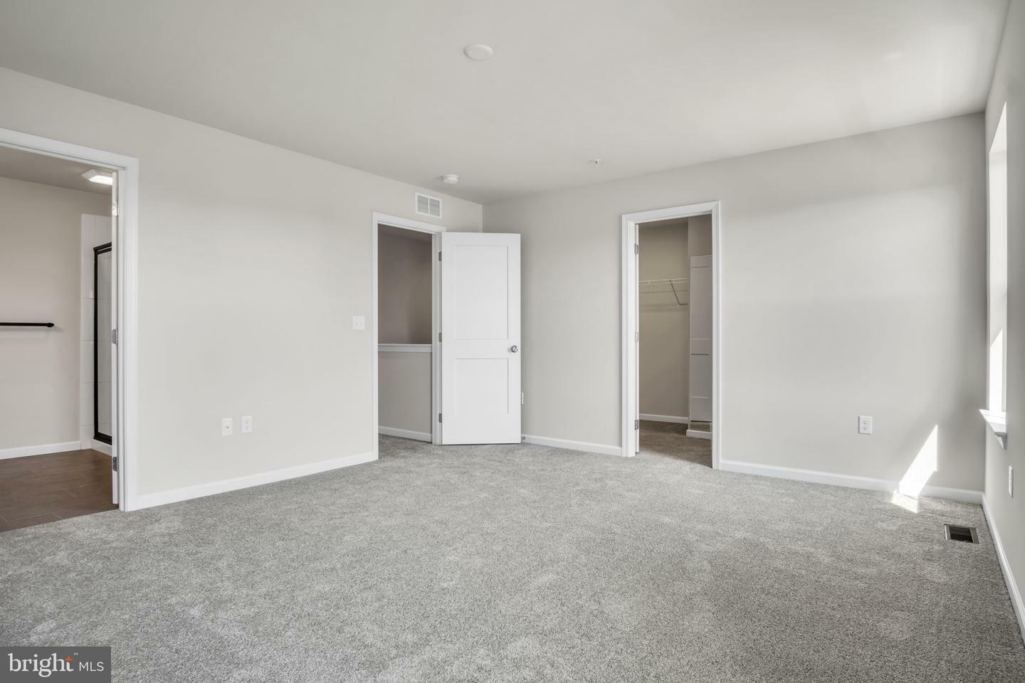 Property Photo:  2117 S Autumn Chase Drive 009-02  PA 17055 