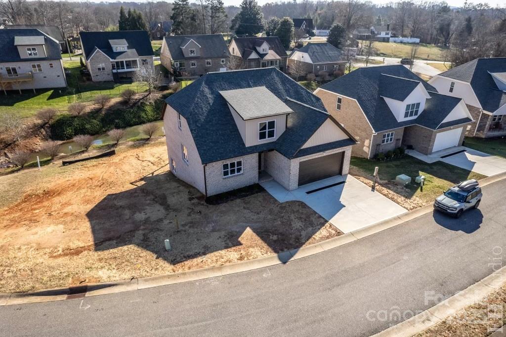 Property Photo: 1057 12th Avenue Drive NW NC 28601