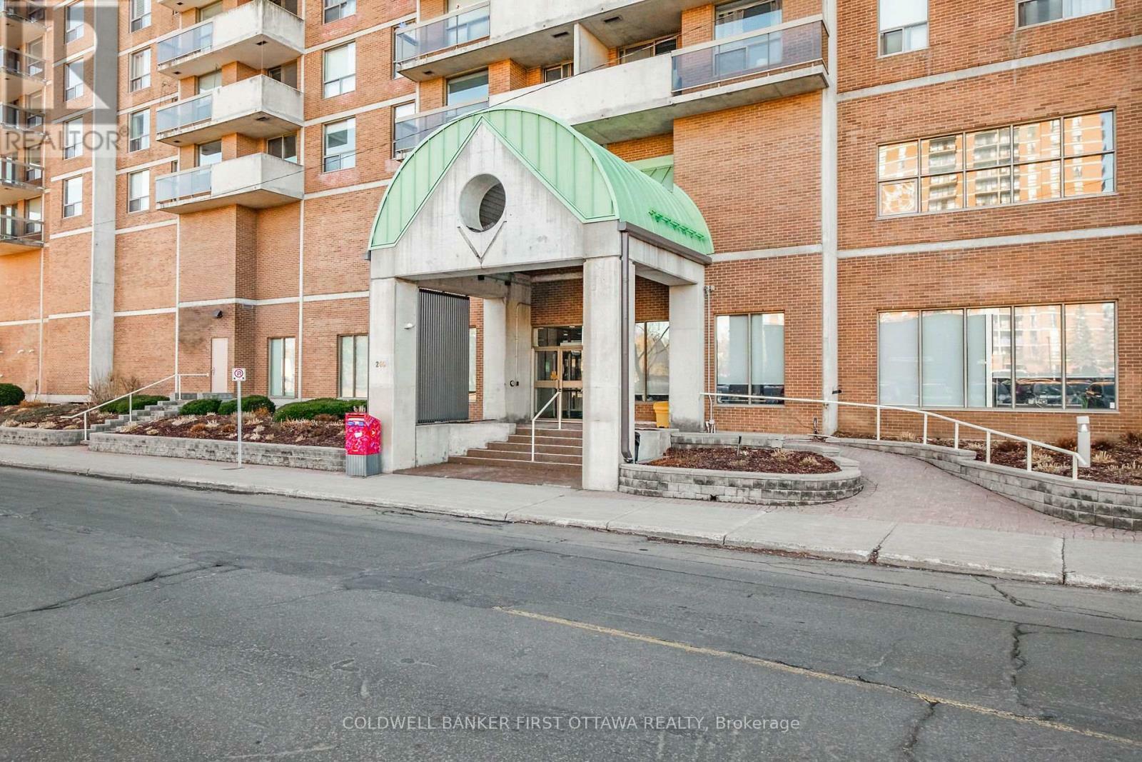 200 Lafontaine Avenue 305  Ottawa ON K1L 8K8 photo