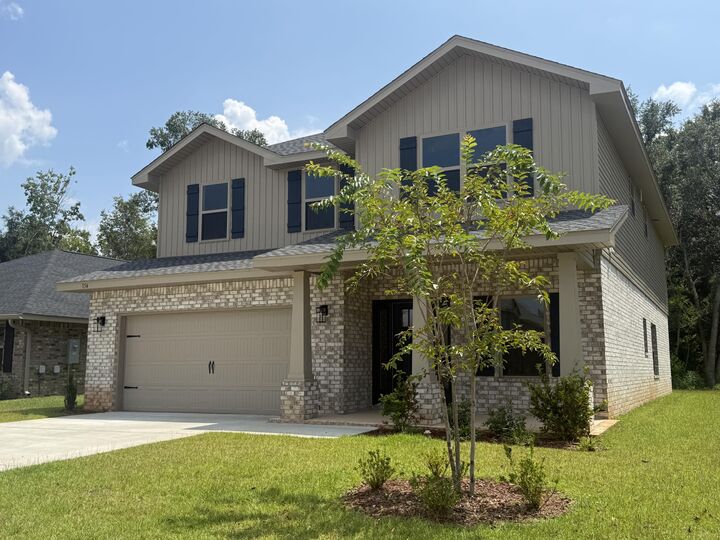 Property Photo: 154 Ridgeway Circle FL 32536
