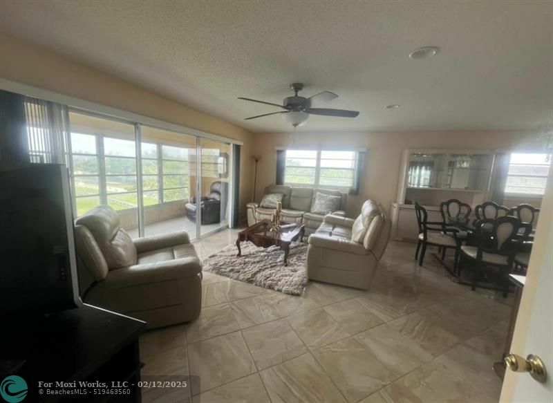 Property Photo:  12901 SW 15th Ct 412 V  FL 33027 