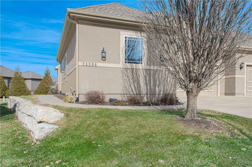 Property Photo:  24584 W 110th Street  KS 66061 