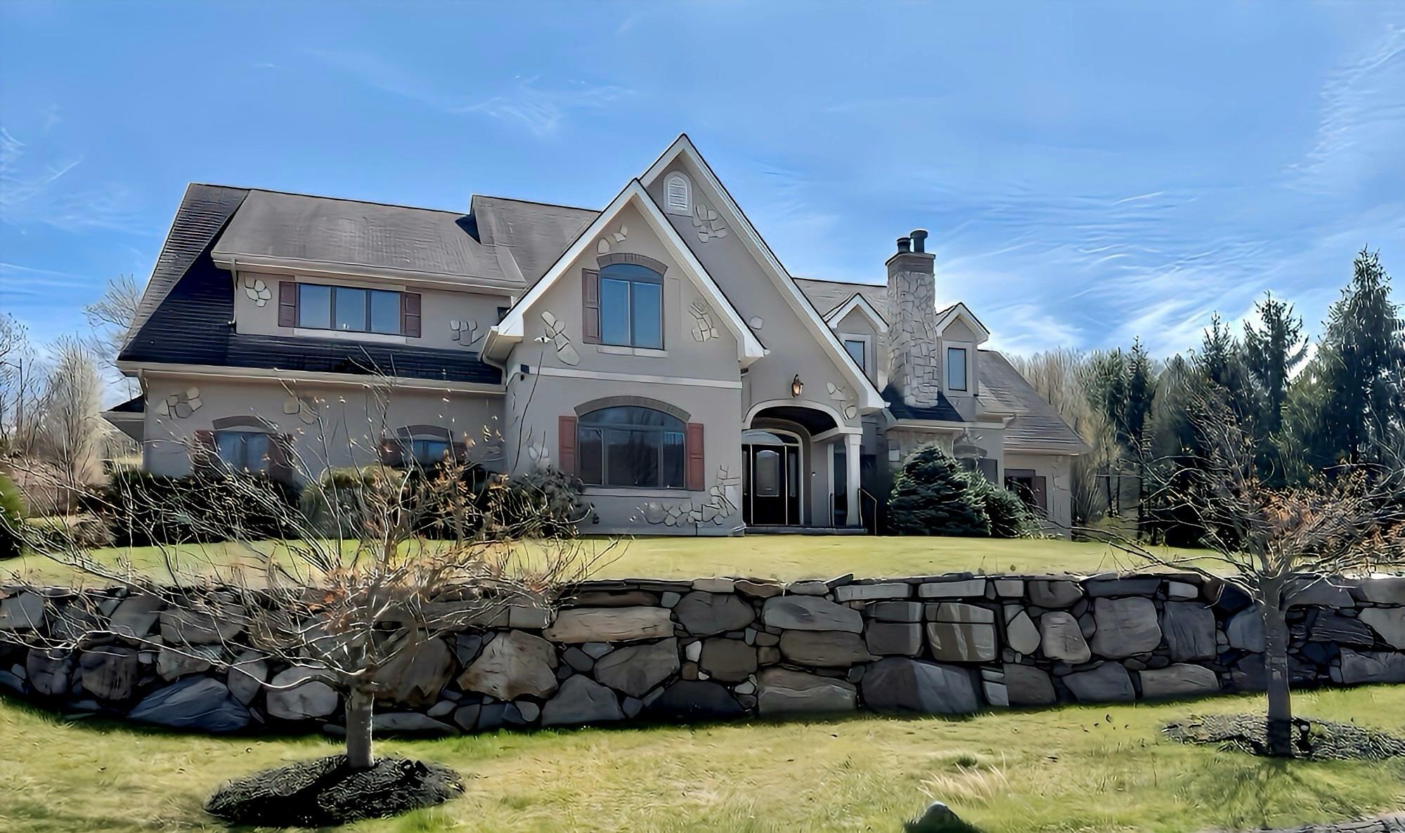 Property Photo: 6 Sandyfields Lane NY 10980