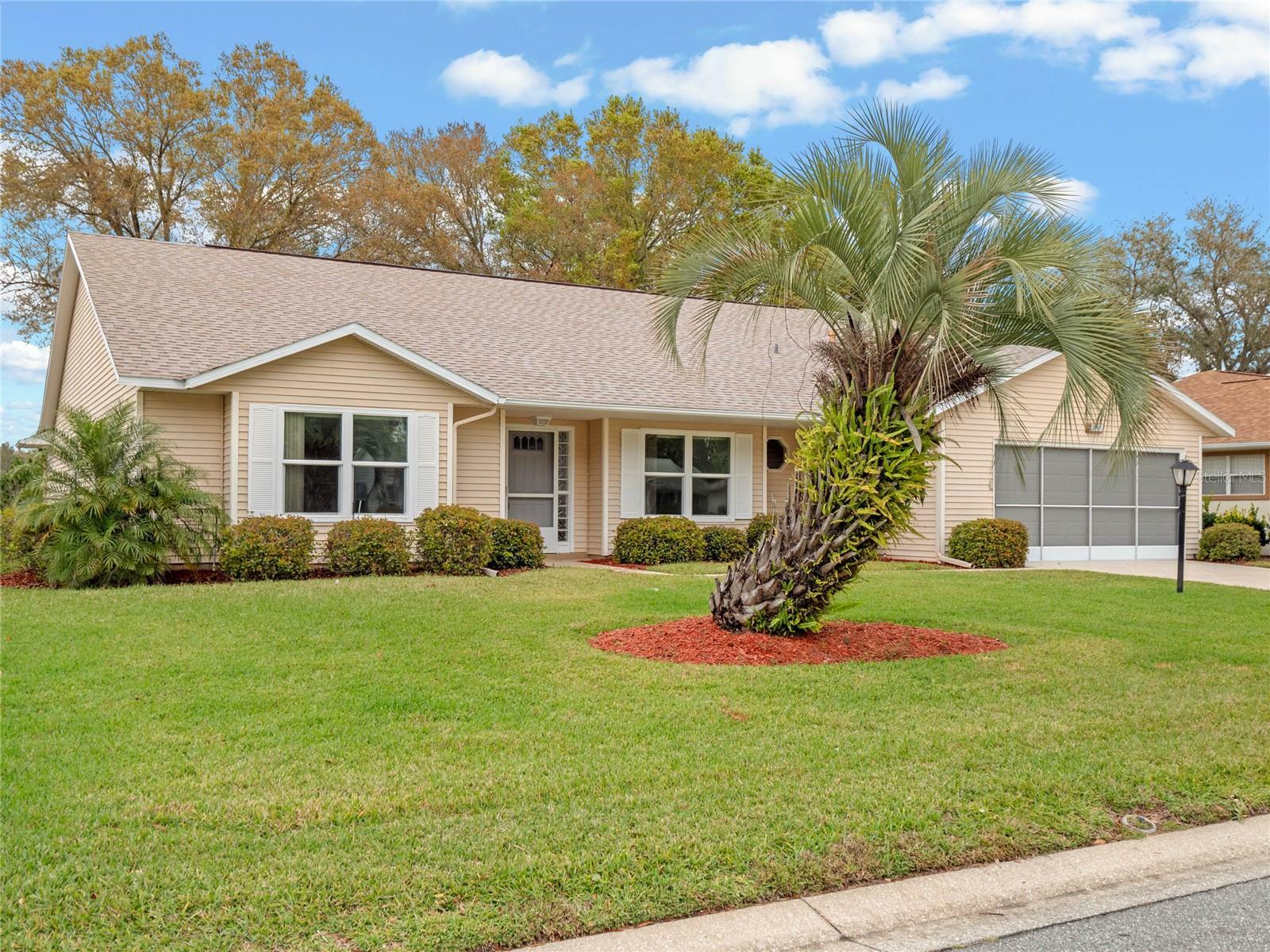 Property Photo: 26913 Racquet Circle FL 34748
