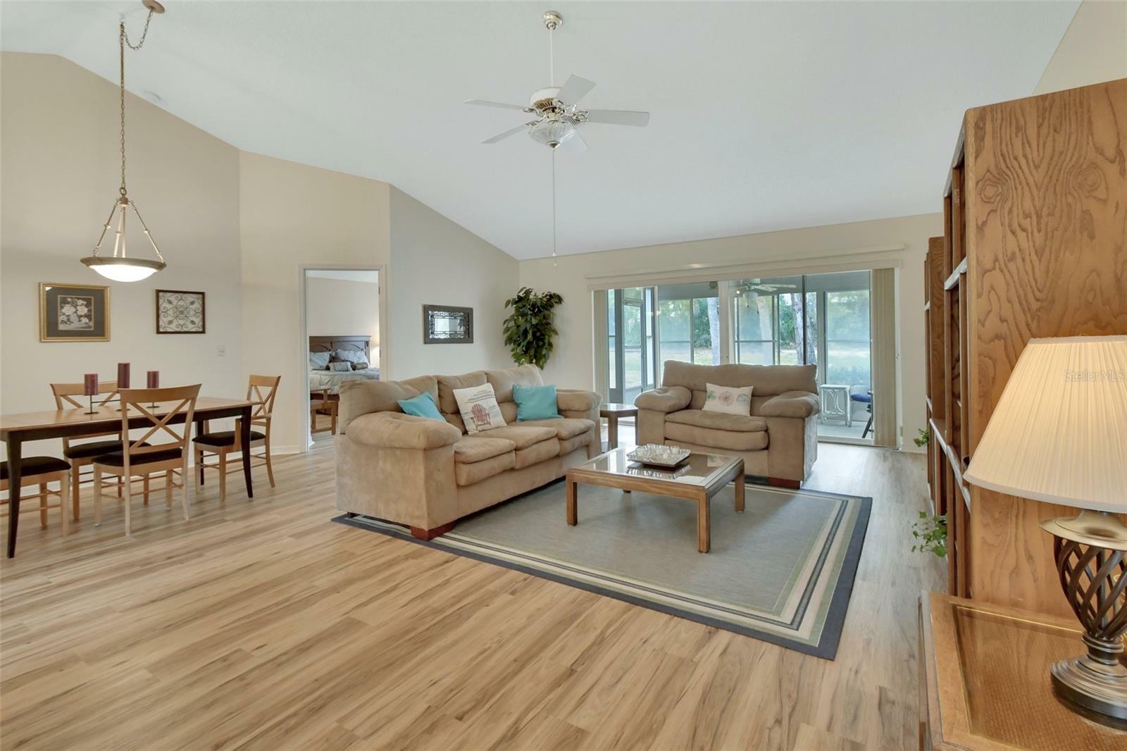 Property Photo:  2115 King Richards Court  FL 32763 