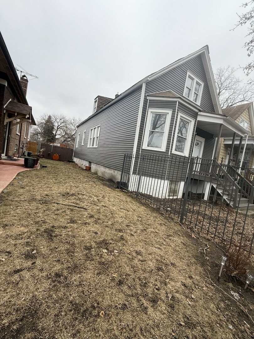 Property Photo:  7305 S Morgan Street  IL 60621 