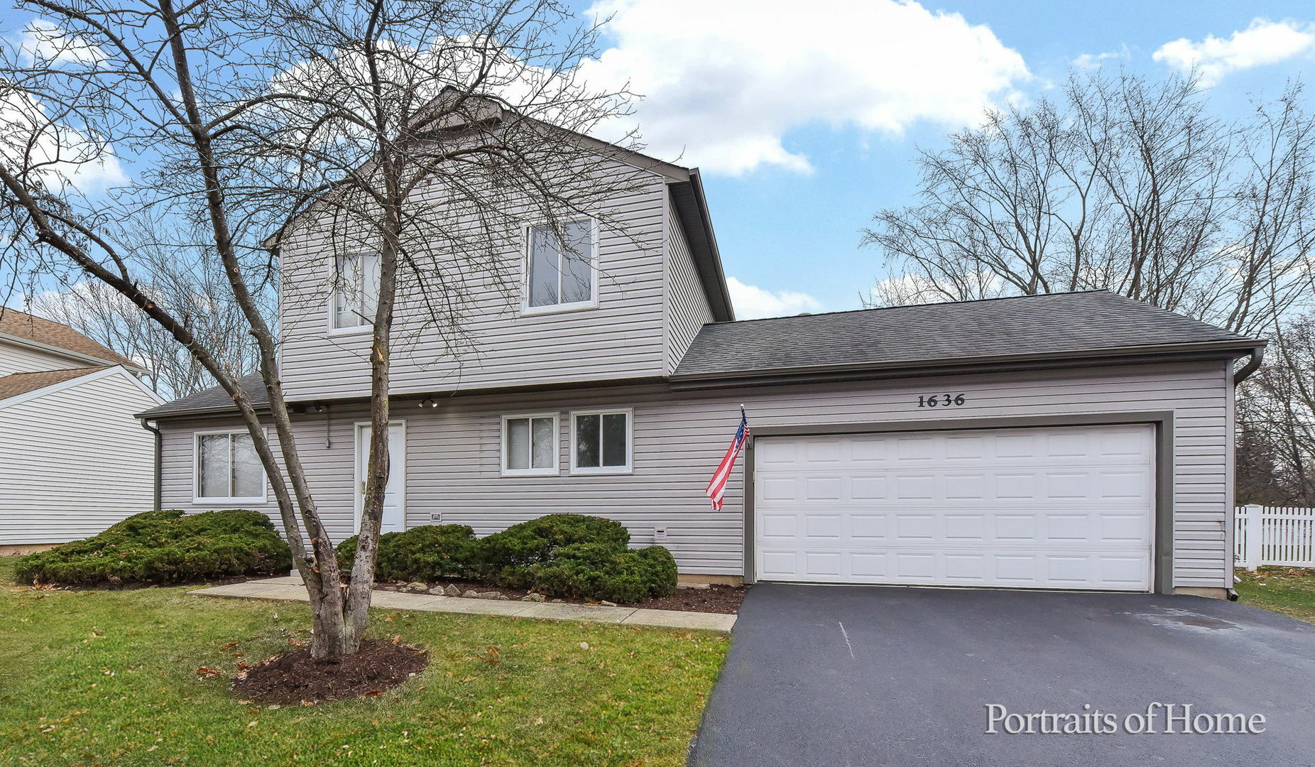 Property Photo:  1636 Furman Drive  IL 60565 