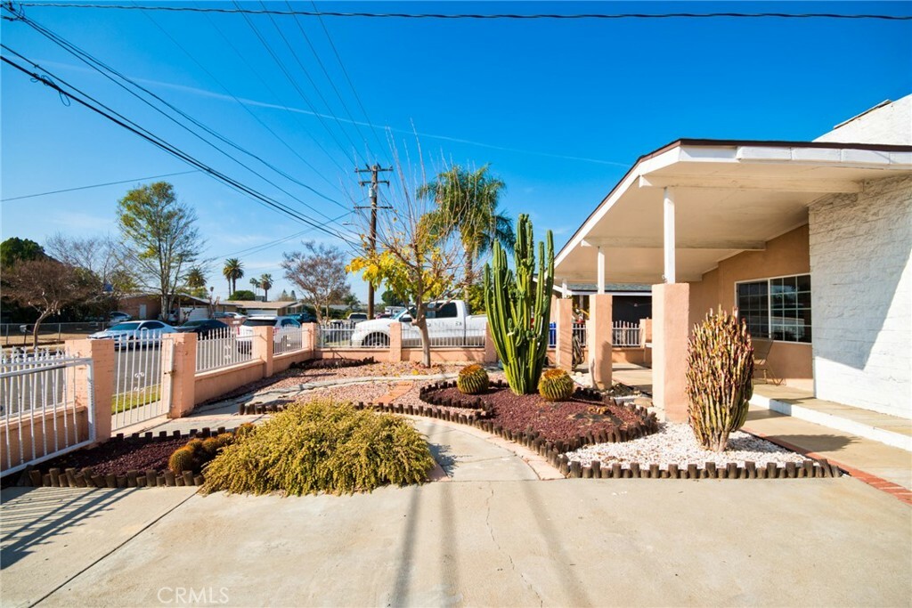 Property Photo: 542 E McKinley Street CA 92376