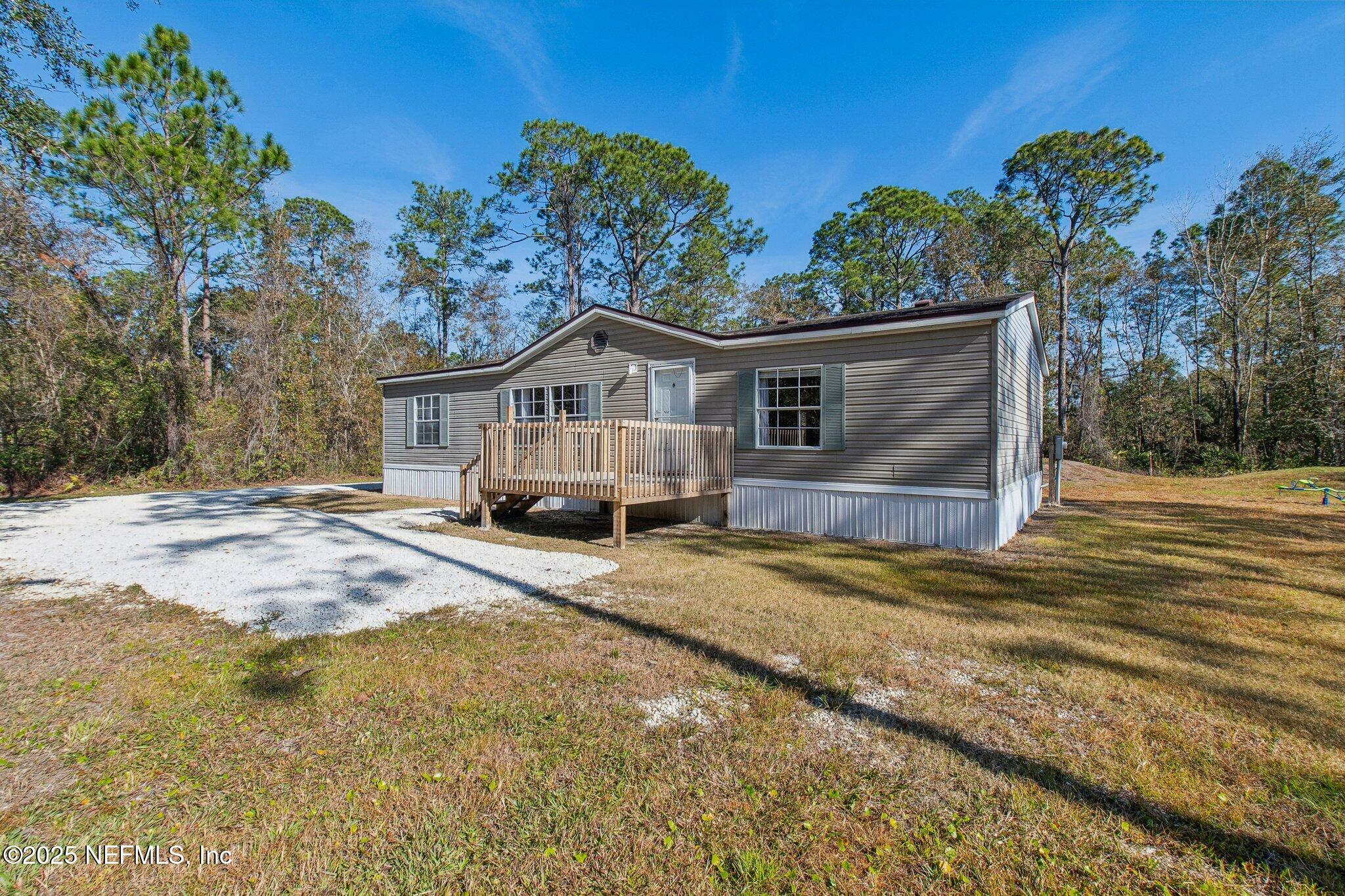 Property Photo:  112 Donald R Boulevard  FL 32177 