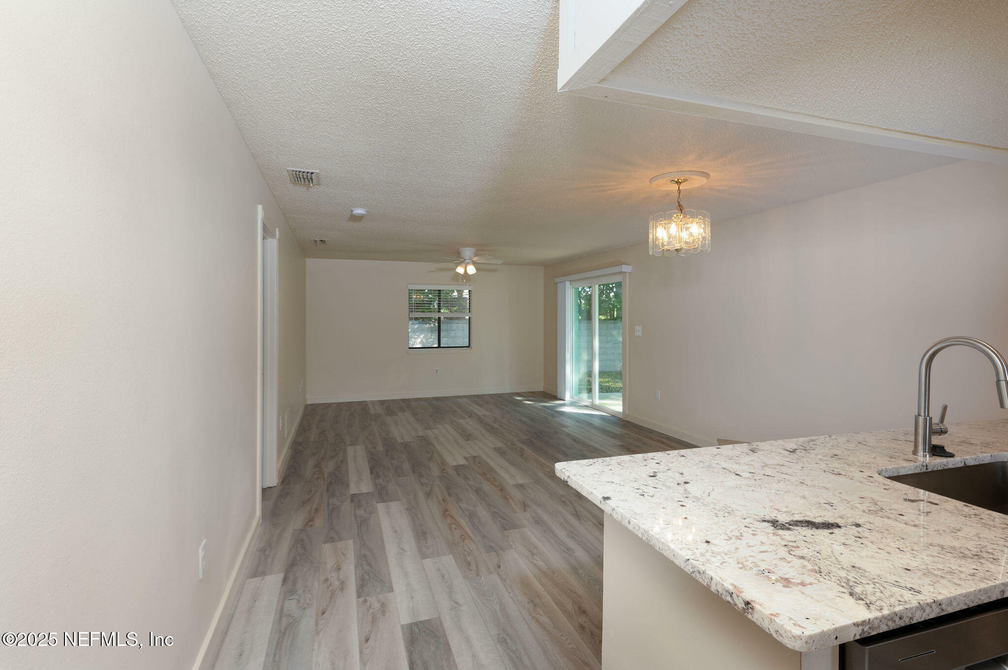 Property Photo:  201 Oak Lane  FL 32136 