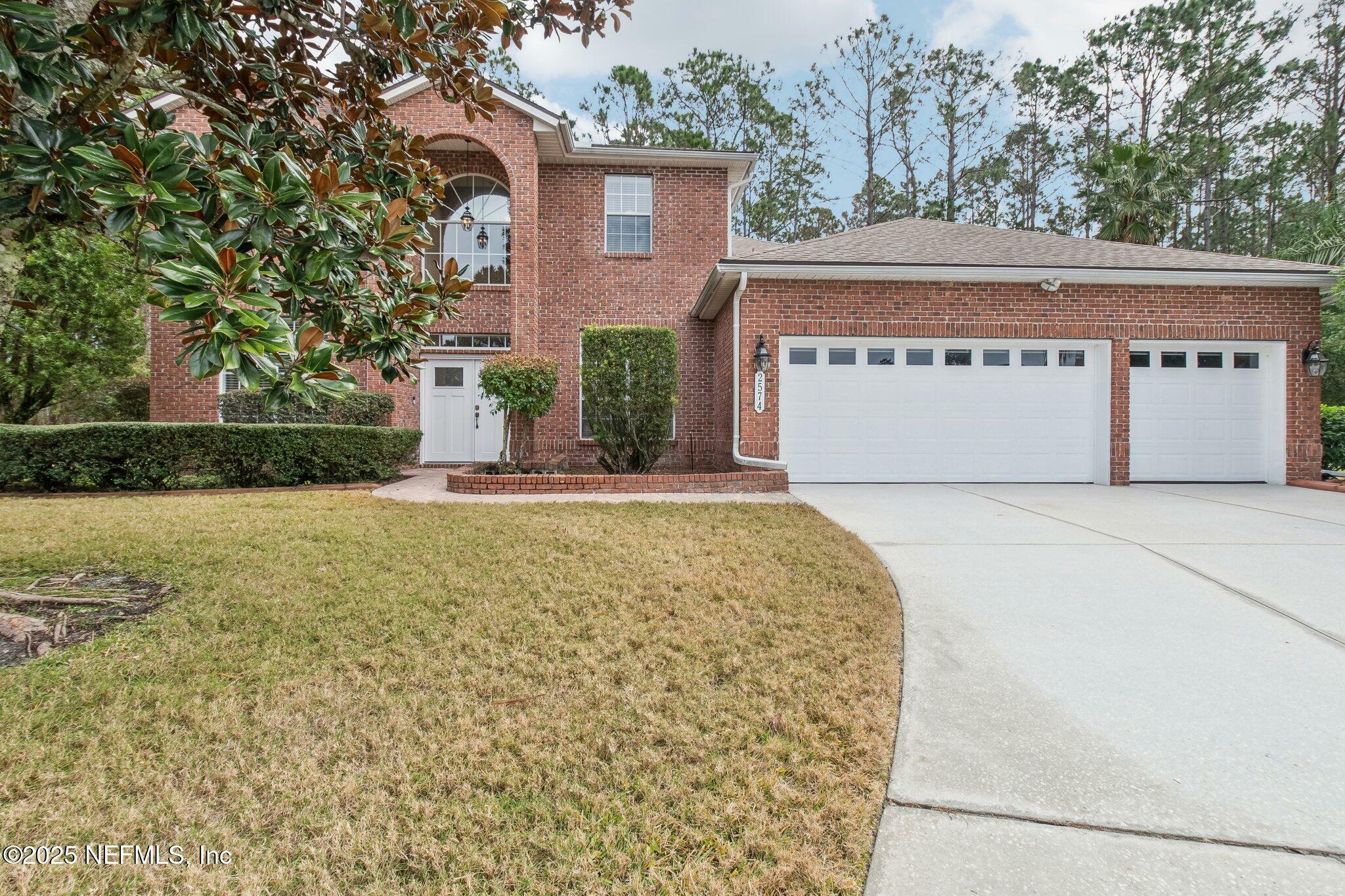 Property Photo:  2574 Whispering Pines Drive  FL 32003 