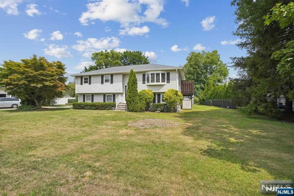 Property Photo:  78 Sunset Road  NJ 07444 