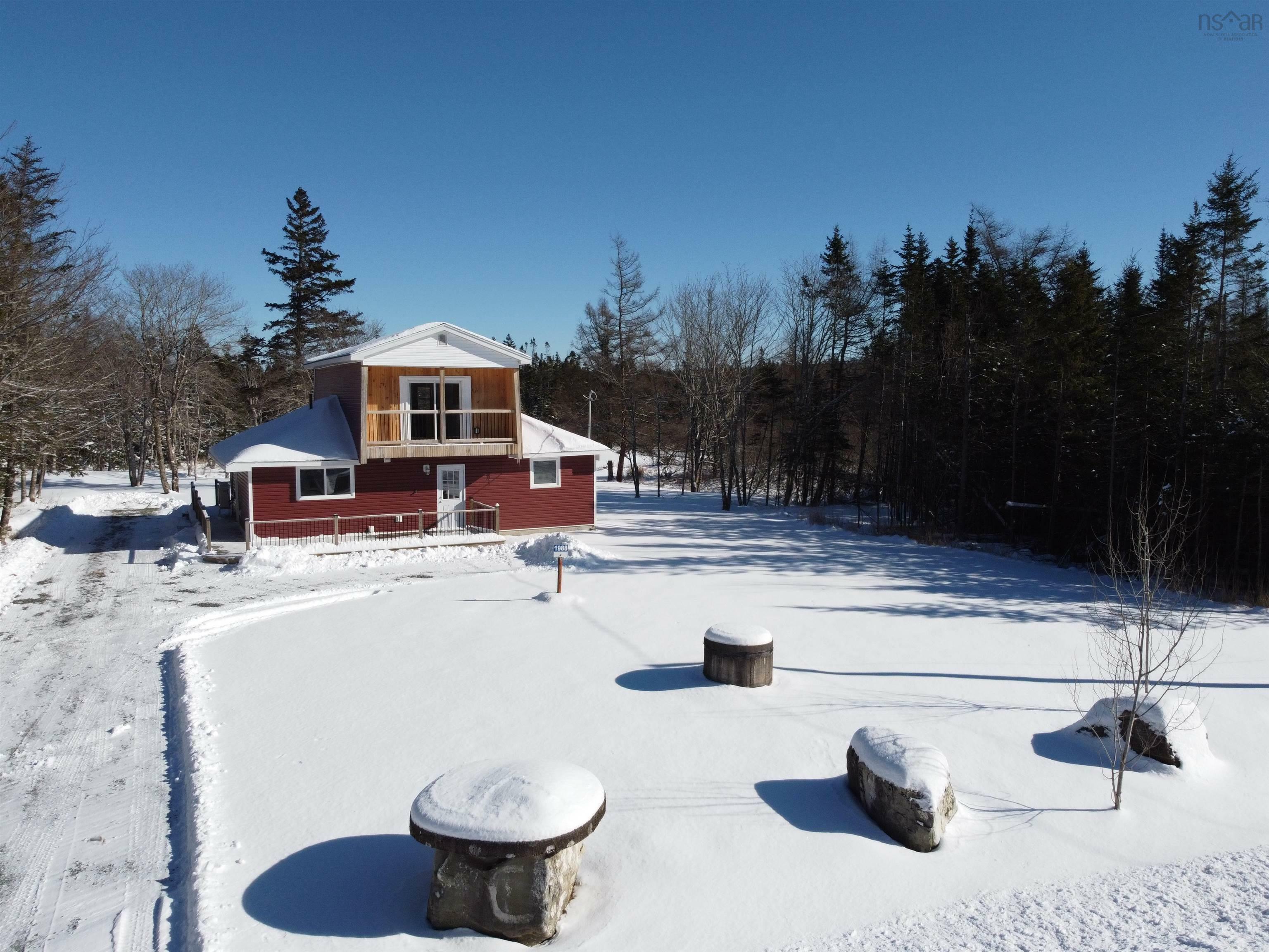 Photo de la propriété:  1988 New Chester Road  NS B0J 2K0 