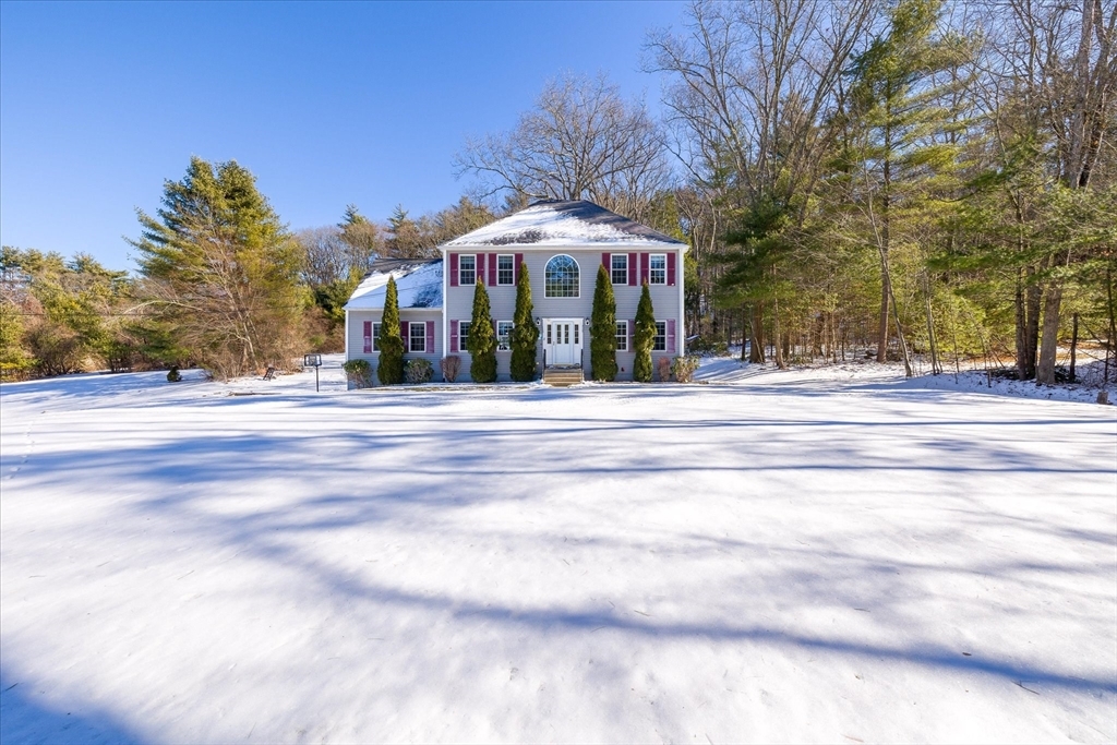 Property Photo: 8 South Road MA 01566