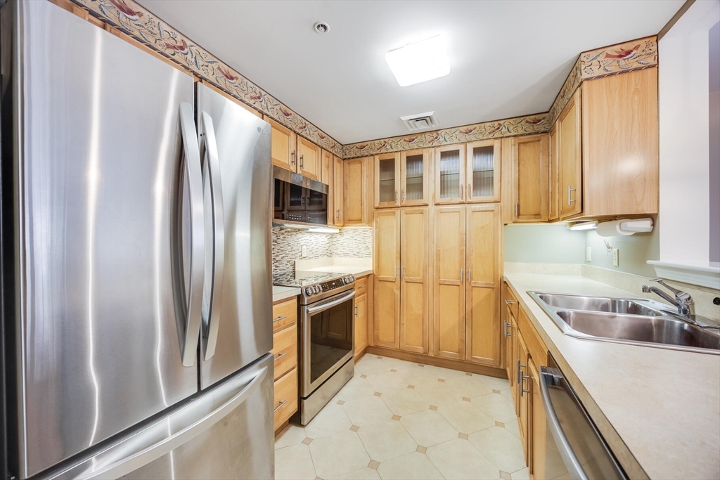 Property Photo:  18 West Road 106  MA 02653 