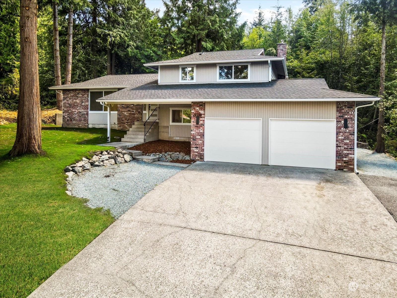 2716  Iroquois Drive  Mount Vernon WA 98273 photo