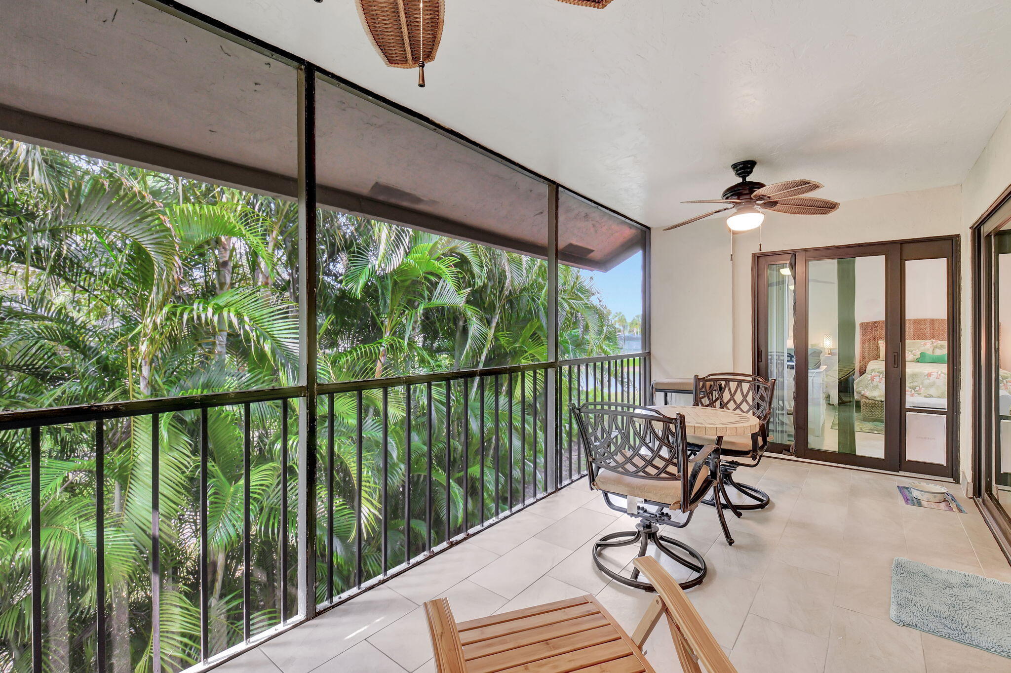 Property Photo: 5540 Coach House Circle F FL 33486