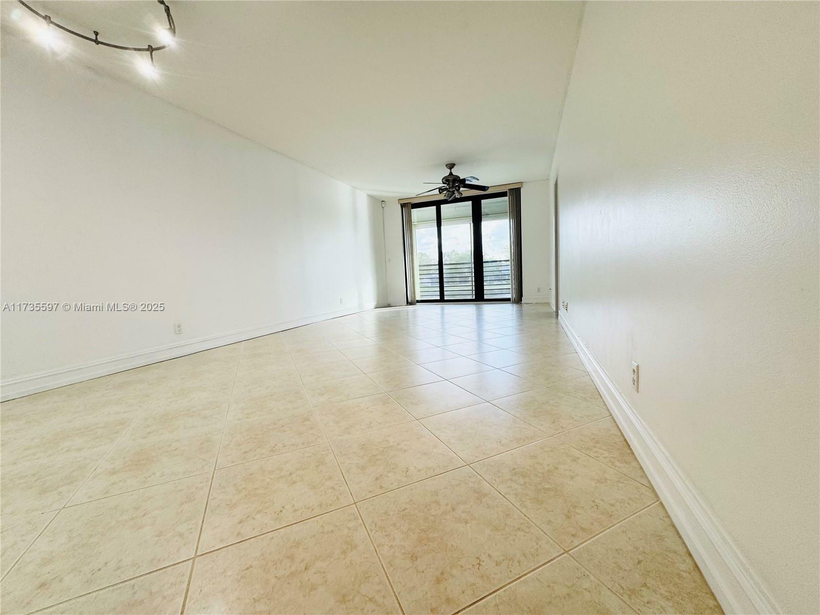 Property Photo:  11312 Taft St 11312  FL 33026 