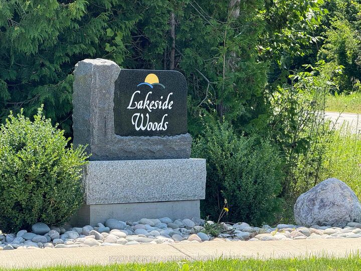 13 Lakeside Woods Crescent  Saugeen Shores ON N0H 2C6 photo