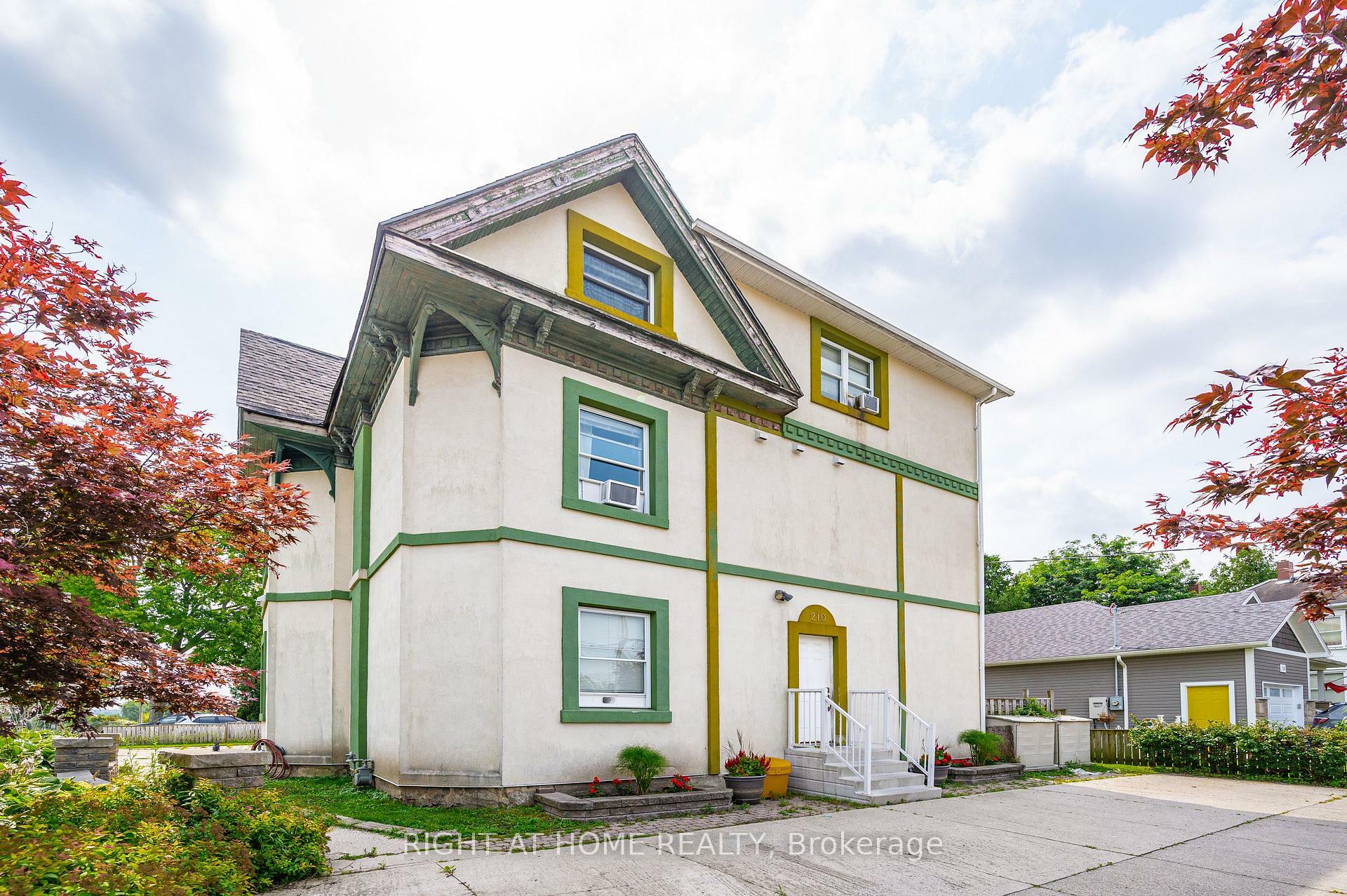 Property Photo: 210 York Street ON N0G 2P0