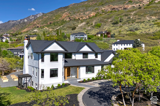 Property Photo: 2133 E Birch Hollow Cv S UT 84020