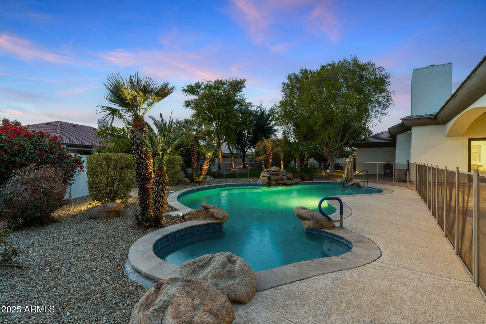 Property Photo:  4914 N Valley Glen  AZ 85340 