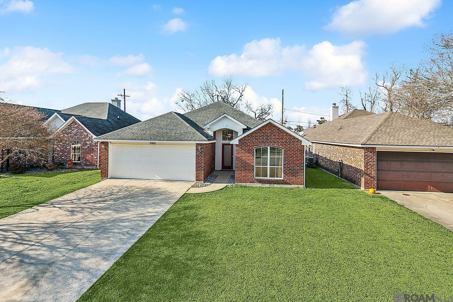 Property Photo: 17413 Benjamins Walk LA 70817