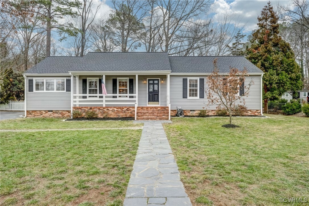 Property Photo:  2604 Pleasant Run Drive  VA 23233 