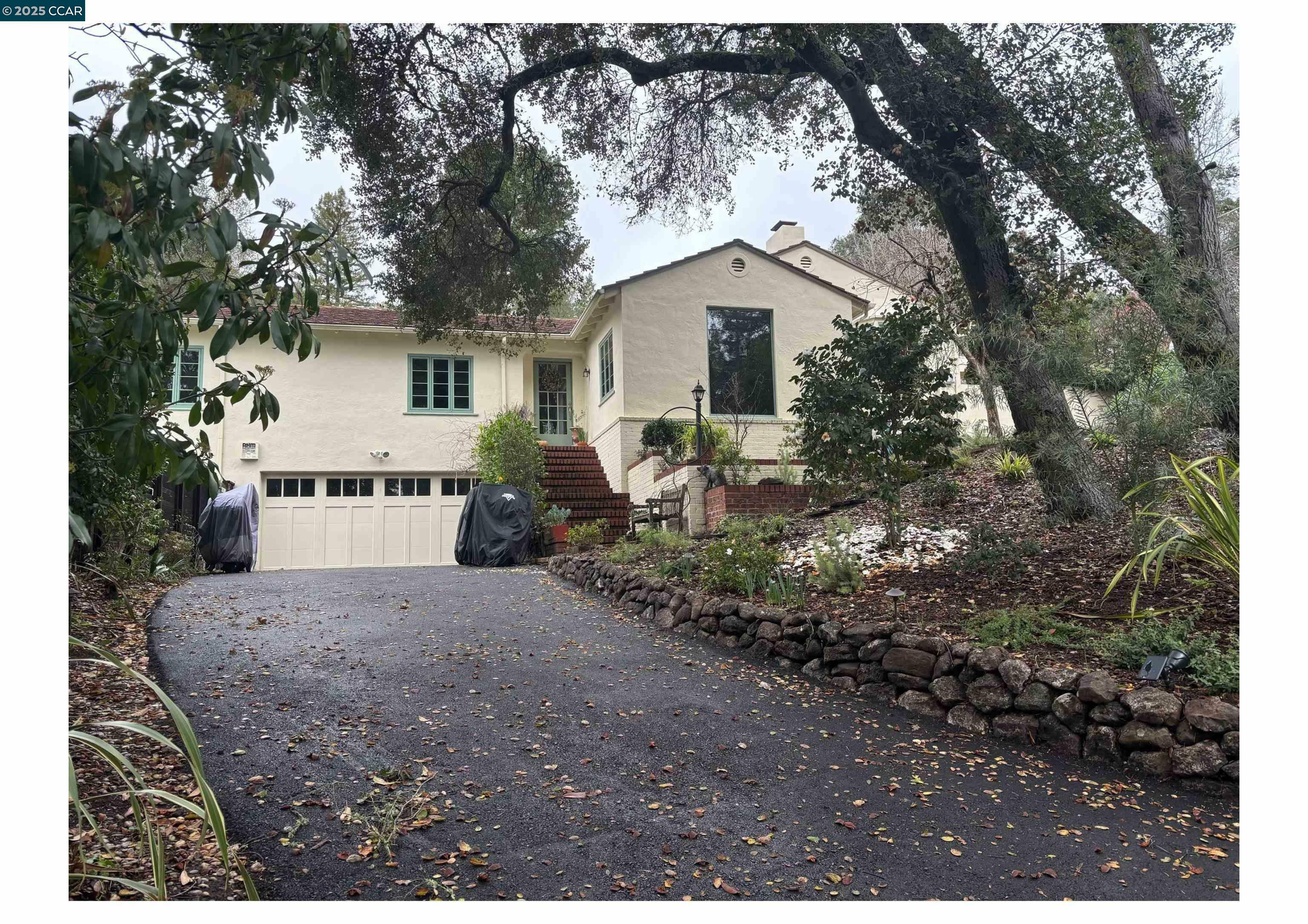 23 El Verano  Orinda CA 94563 photo