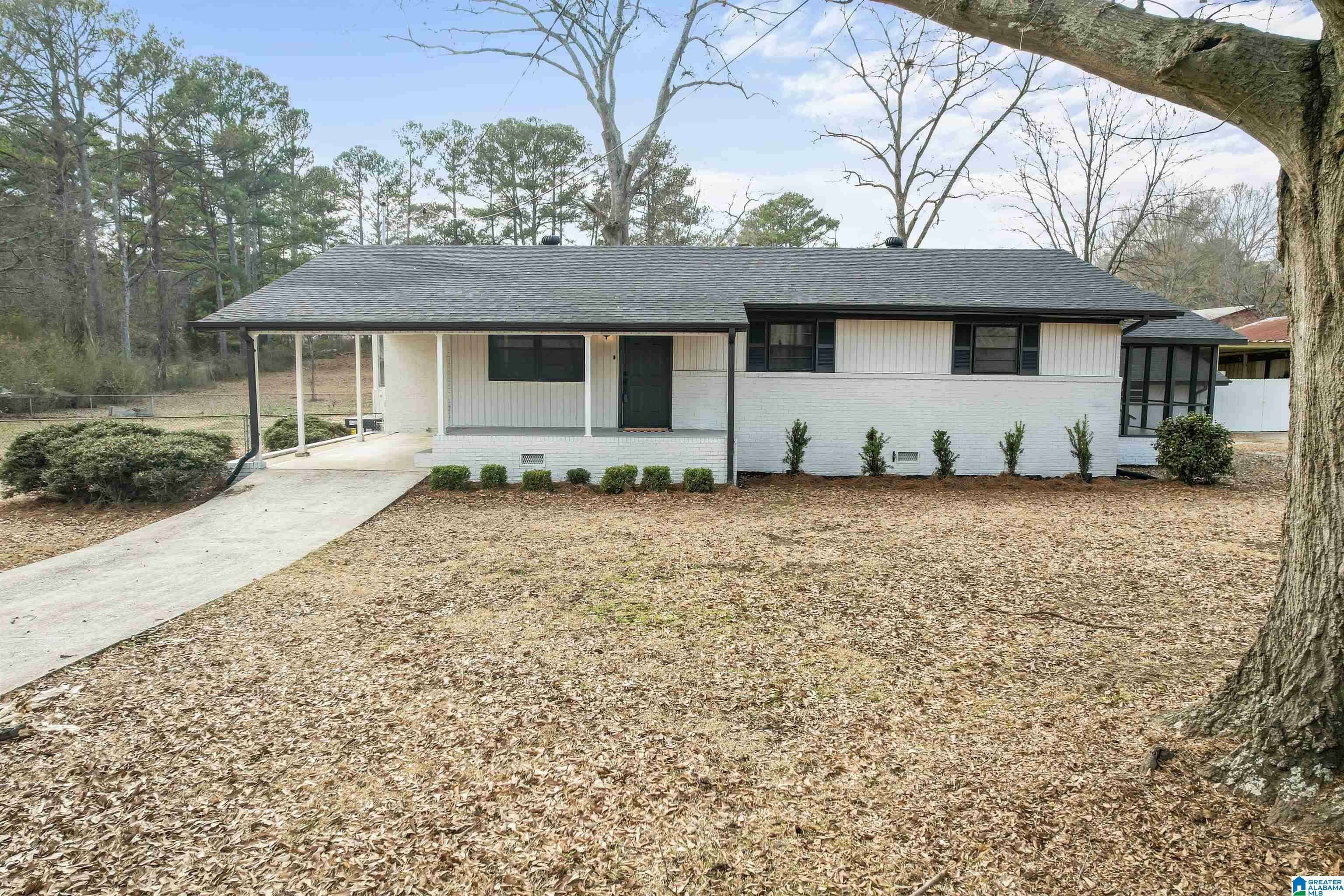 Property Photo:  3229 Poplar Lane  AL 35005 