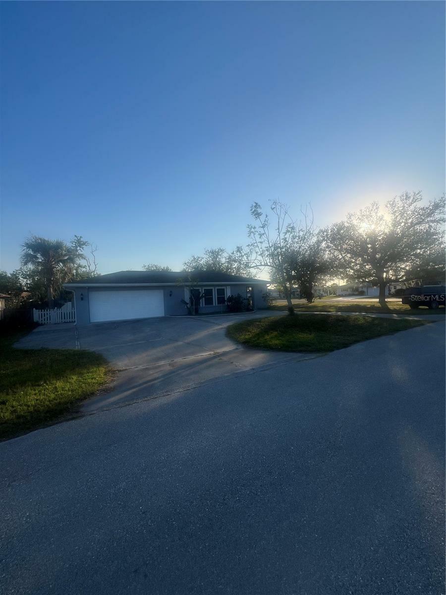 Property Photo:  22065 Malone Avenue  FL 33952 