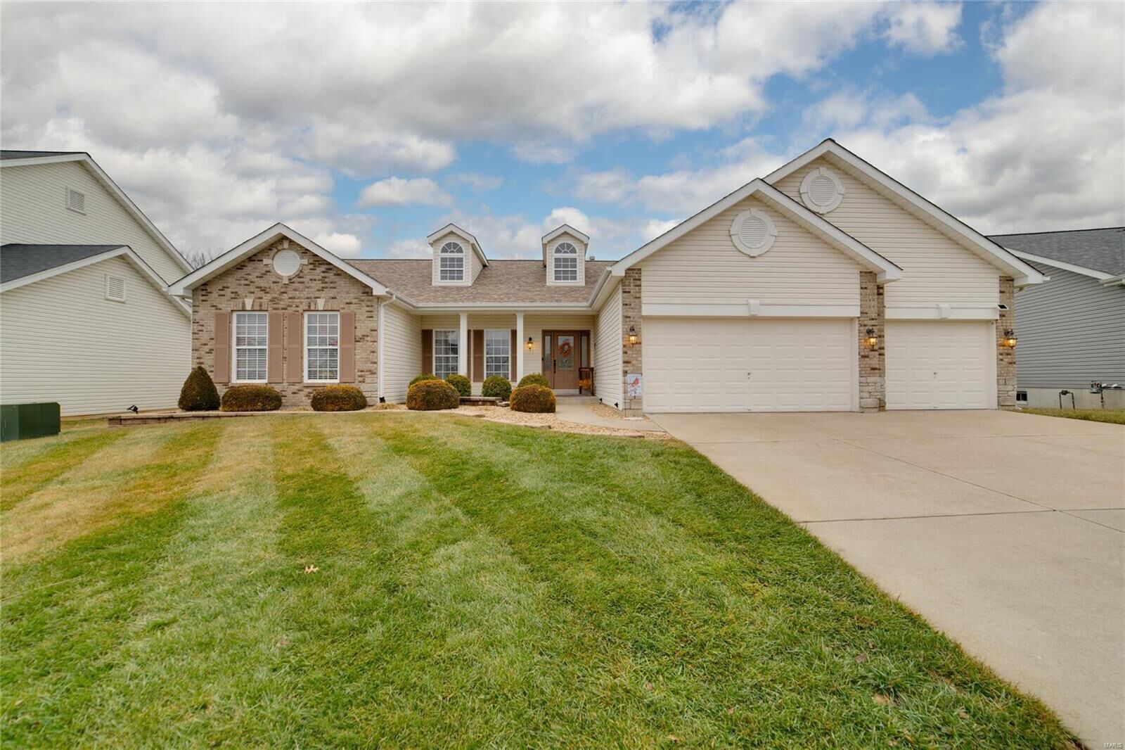 Property Photo:  2166 Roselake Circle  MO 63376 