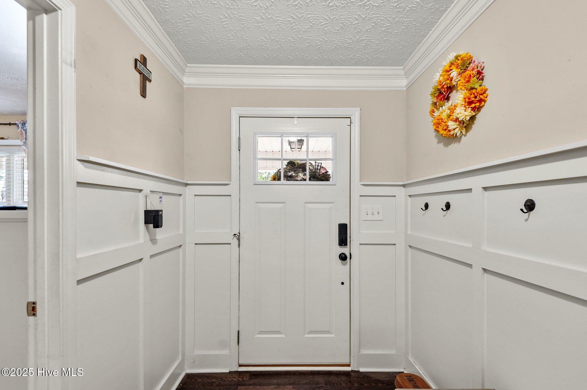 Property Photo: 359 Beulaville Highway NC 28574
