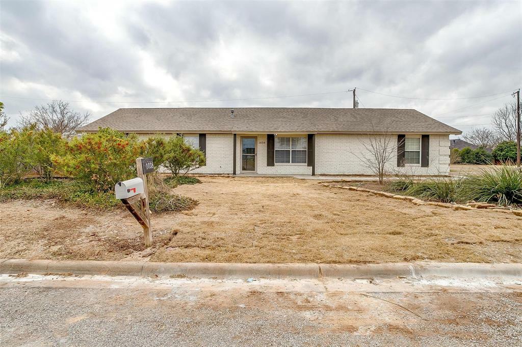Property Photo: 1038 Brice TX 76665